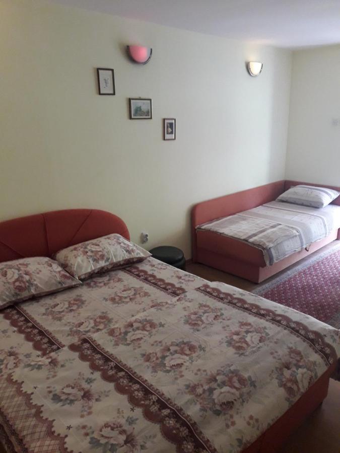 Bed and Breakfast Prenociste Vitas Miljevina Zewnętrze zdjęcie